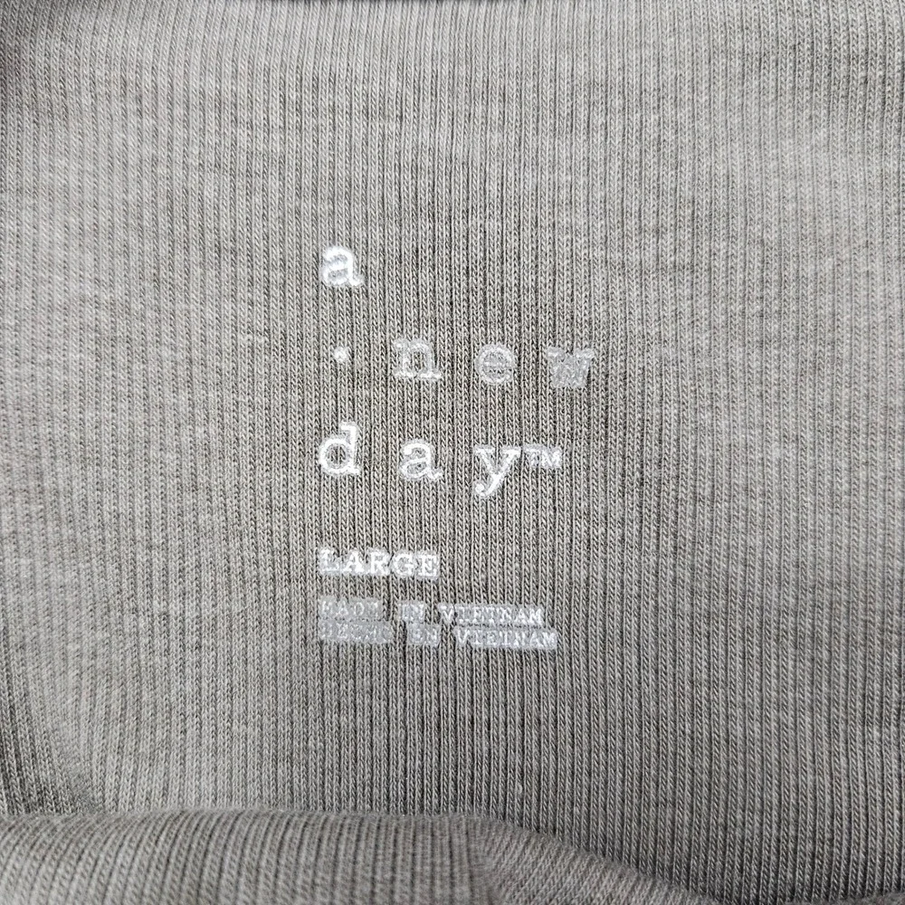 A New Day Womens Ribbed Short Sleeve T-Shirt 2 Pack Mauve Taupe Large Casual - Picture 5 of 10